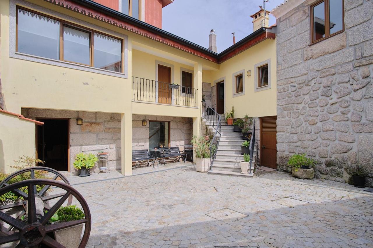 Casa De Igarei Pensionat Exteriör bild